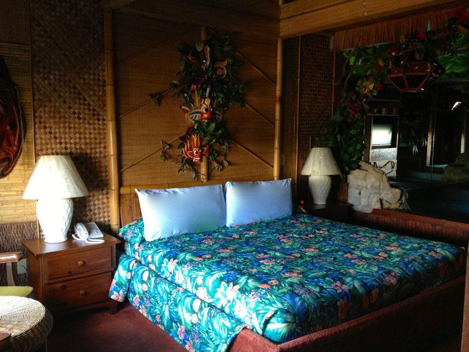 Feather Nest Inn (Adults Only) เชอร์รีฮิลล์ ห้อง รูปภาพ